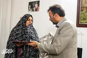 یک مزار خالی، یک قاب عکس، یک مادر چشم به راه